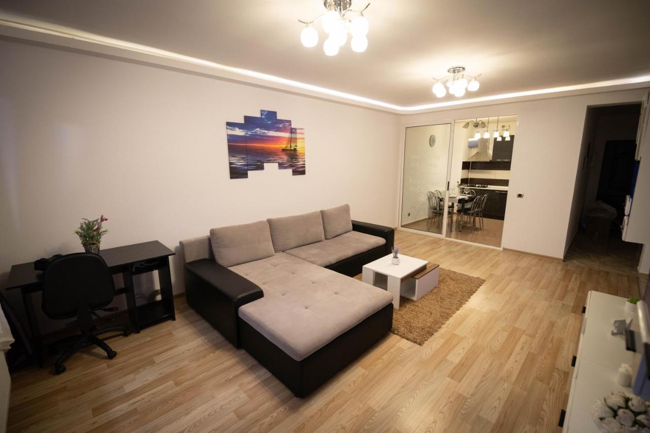 Isaran Coresi Apartment Braşov Buitenkant foto