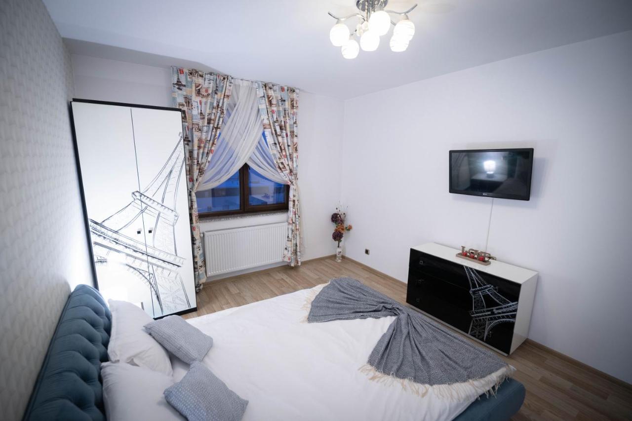 Isaran Coresi Apartment Braşov Buitenkant foto