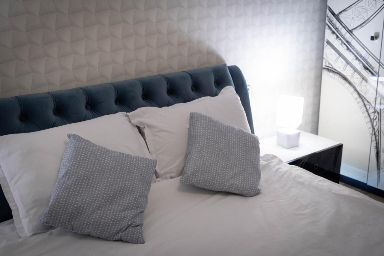 Isaran Coresi Apartment Braşov Buitenkant foto